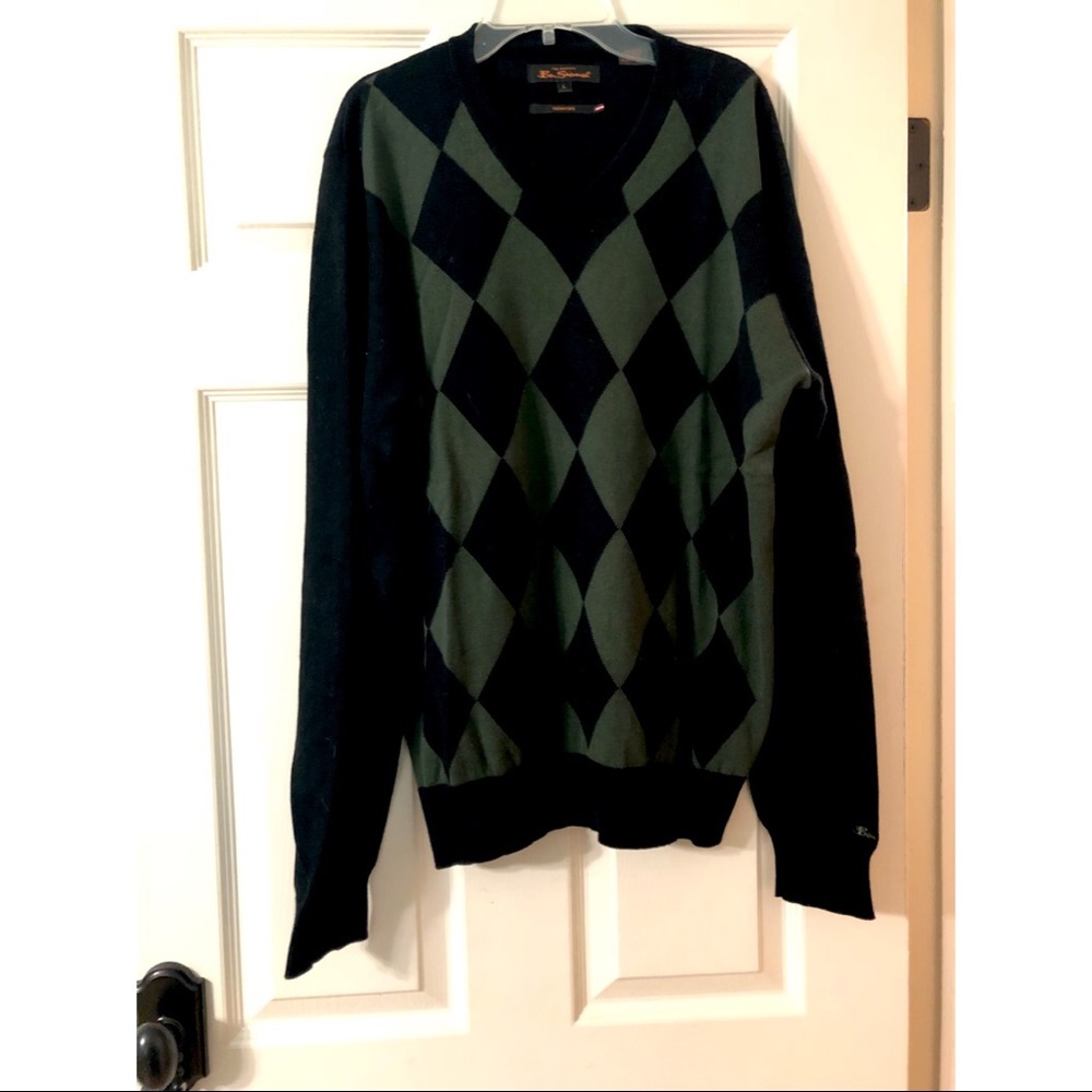 Men’s Diamond Patterned Sweater